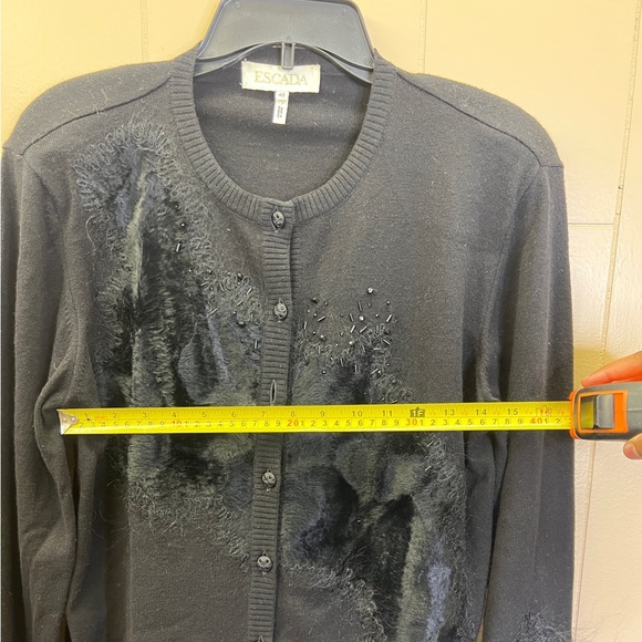 Escada Beaded Fur Wool Blend Cardigan Sweater Size Large Solid Black - Picture 7 of 8